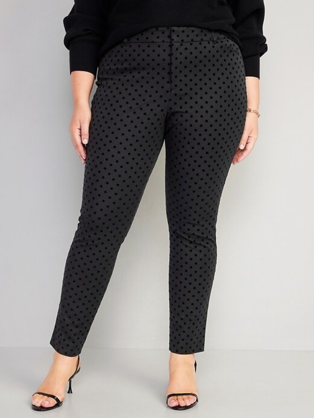 EUC Old Navy Black on Black Polka Dot Pixie Pants Size 14